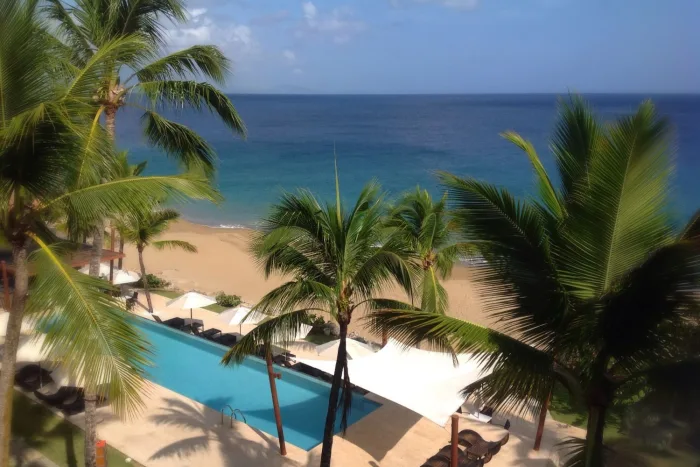 Oceanfront Residence – Three-Bedroom Luxury at Infiniti Blu