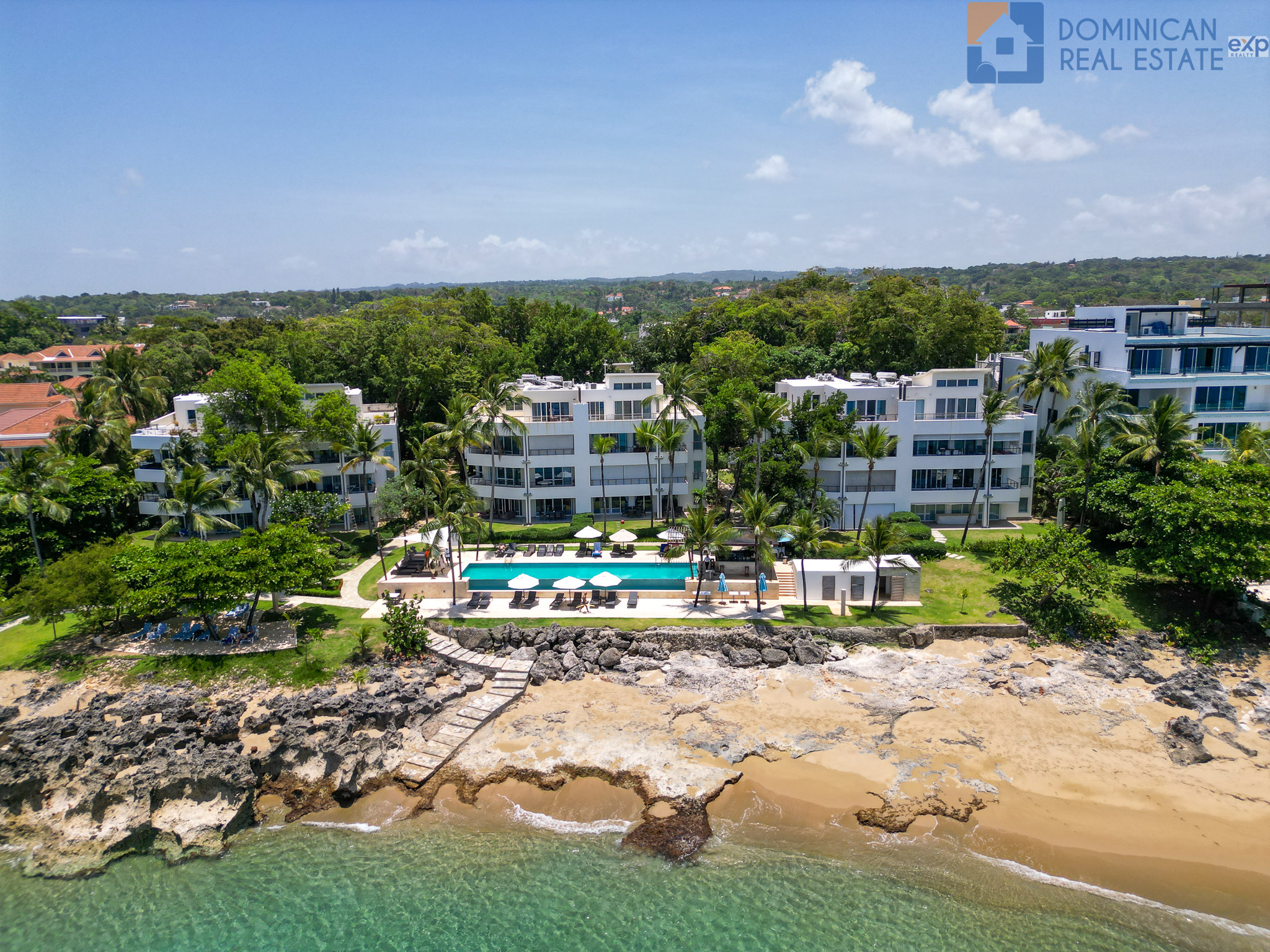 Elegant Garden Residence in Infiniti Blu's Exclusive Beachfront Community