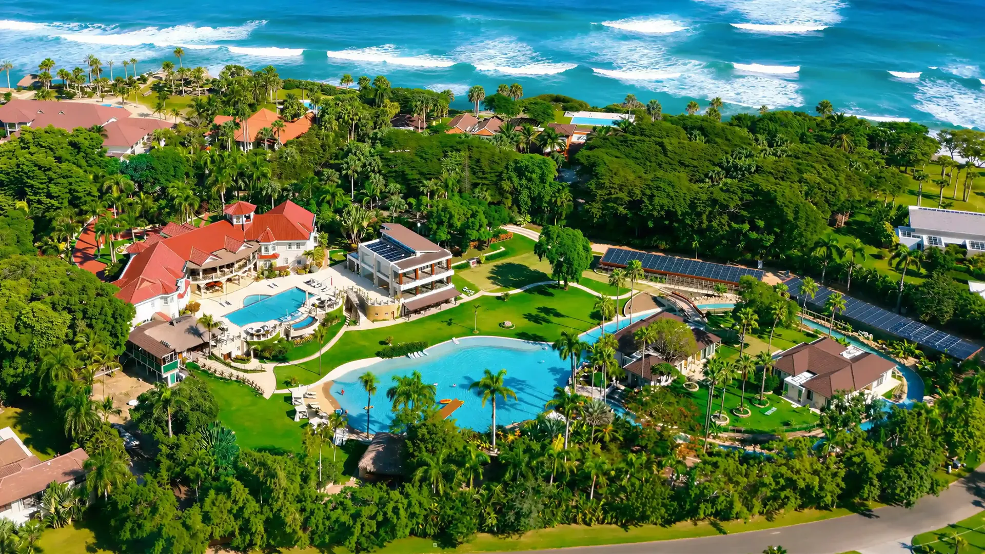 Lionsgate estate photograph 1